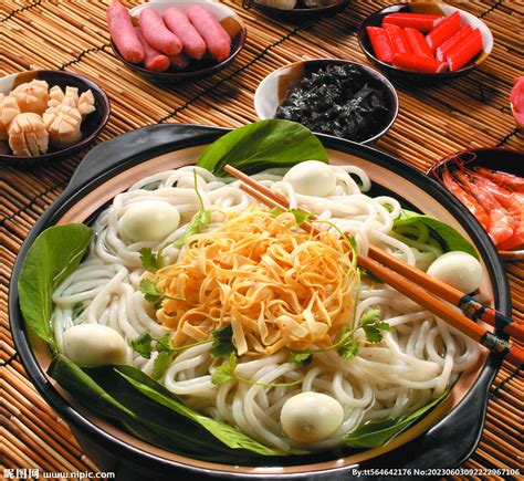 美味的砂锅米线高清图片下载-正版图片600198639-摄图网
