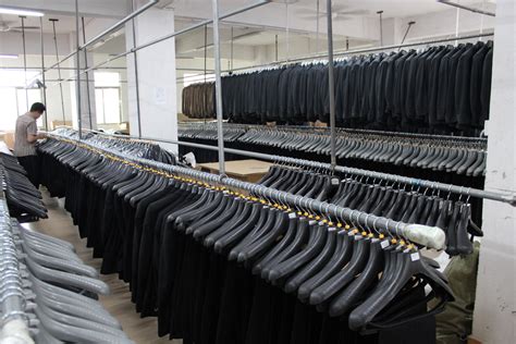 广州外贸西装加工厂 灰色条纹男西服直销 承接贴牌FOB 男西装工厂-阿里巴巴