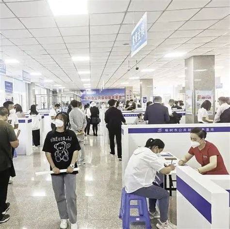 切尔西·亨德勒 的图像结果