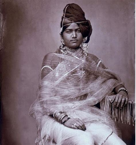 19世纪印度皇宫大臣和王妃的真实模样：让人不寒而栗 真是奇葩国度 - 派谷老照片修复翻新上色