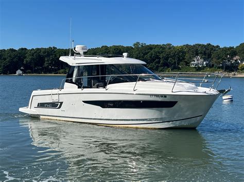 Jeanneau Merry Fisher 895 Debut at Melbourne Boat Show - 38 South Yacht ...