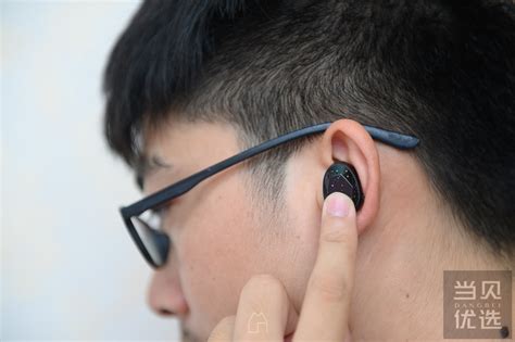 蓝牙耳机怎么戴不会掉蓝牙耳机的正确佩戴方式_酷知经验网