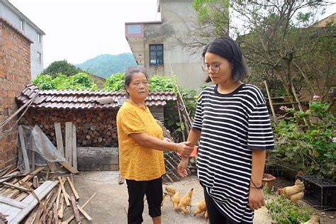 农村婆媳同住，儿媳妇想回娘家帮忙装修房子，为啥婆婆拦着不让去_凤凰网视频_凤凰网