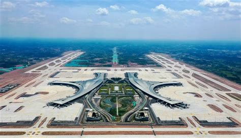 成都天府国际机场开航：建设之快，“超级工程”超级速度|十三五_新浪新闻