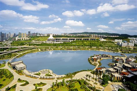 南宁民歌湖广场综合改造工程规划 - 南宁市建筑规划设计集团有限公司