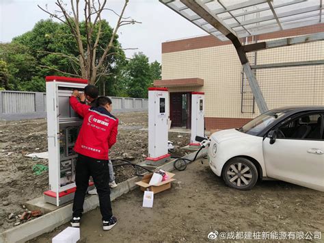 乌鲁木齐： 31个公共充电桩无“车”问津|中国化学与物理电源行业协会