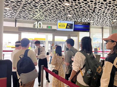 出行强劲复苏！“五一”期间南航在深圳运送旅客超20.3万人次_手机新浪网