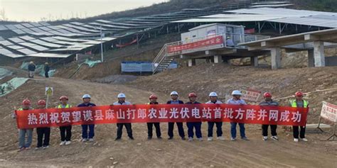 贵州望谟风力发电项目首台风机顺利完成吊装-国际风力发电网
