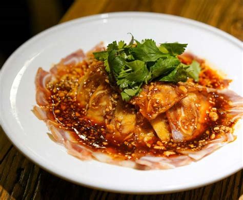 云南保山最出名的六大特色美食：保山大烧上榜，你尝过吗？_巴拉排行榜