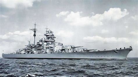 二战时期德国俾斯麦号和日本大和号这两艘战列舰谁更强大 - 知乎
