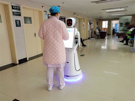 机器人赋能智慧医疗，可取代90%导医工作！_医疗行业