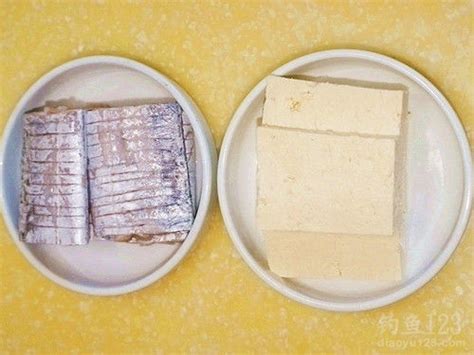 鲜嫩的带鱼炖豆腐烹饪方法_钓鱼人必看