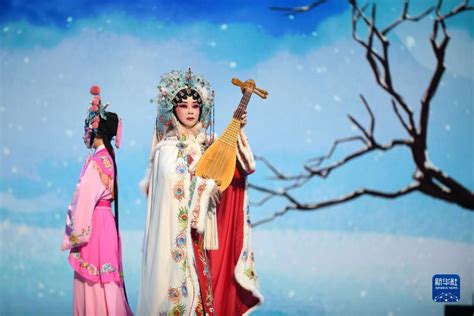 第九届中国戏剧奖在广州颁奖_时图_图片频道_云南网