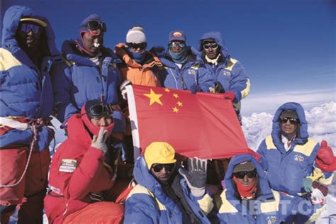 西藏登山队的光辉历程_荔枝网新闻