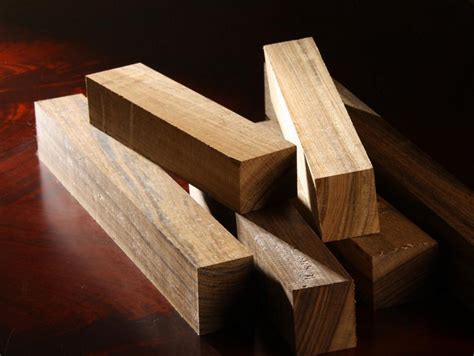 实木家具木材档次排名 实木家具的优点和缺点有哪些_猎装网装修平台