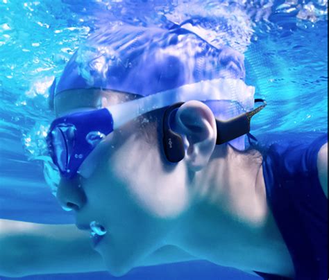游泳训练用水下耳机、游泳听音乐最好的耳机推荐 - 知乎