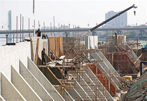 山西临汾：城尔里大桥施工忙-人民图片网
