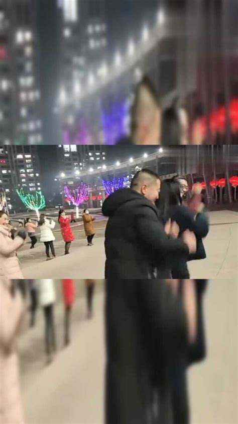 重庆夜晚的广场，年轻人跳广场舞，一看这潇洒的舞姿没少蹦过迪！_腾讯视频
