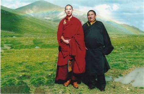 一位90后活佛的成长史 - 西藏在线