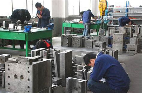 中国模具产业与现代制造业共依存 共发展