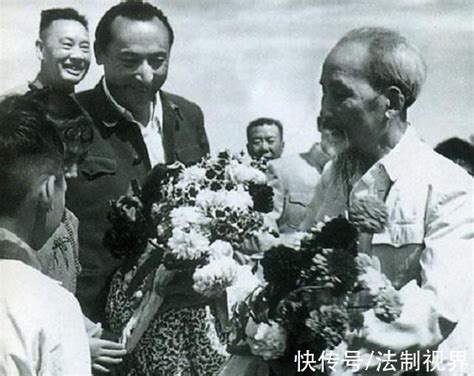 1945年胡志明上位后，为何宣布在越南废除汉字?_【快资讯】