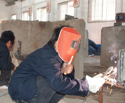 焊工培训学什么？成都哪有正规焊工技术培训学校？