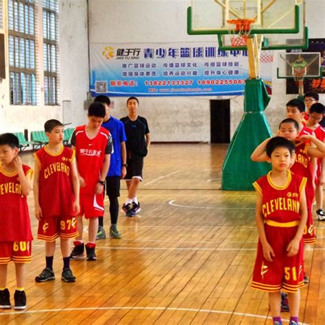 北京西城区中小学生篮球培训班-北京西城区中小学生篮球培训机构-自由培训网