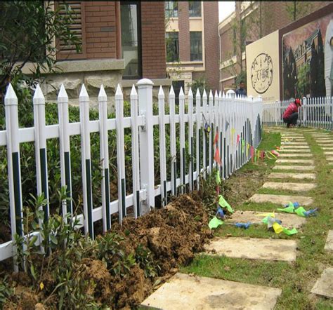 庭院围墙护栏 pvc塑料绿化院墙防护围栏 新农村亮化专用,pvc围墙护栏,庭院防护围栏,pvc塑料 - 全球塑胶网