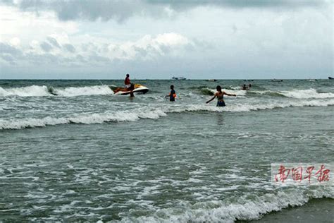 3中国游客泰国无视警示下海溺水 1人丧生2人获救