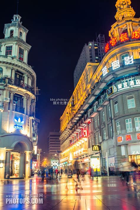 6张武汉市江汉路步行街夜景原始格式-RAW人文旅行 - Lightroom摄影PhotoShop后期