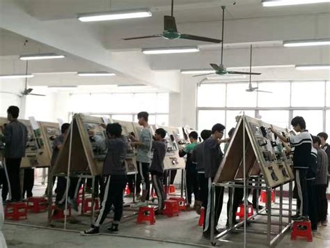 广州日报数字报-南沙获批全国首个“国际化人才特区”