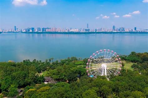 武汉东湖有什么好玩的景点-武汉东湖边上有什么值得游玩的地方_补肾参考网