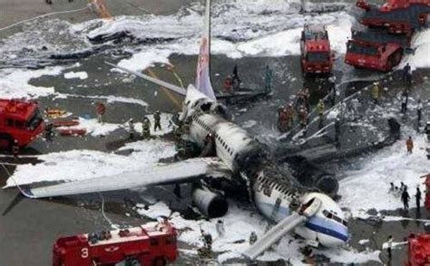 真实空难事故改编！天马航空402号班机起飞仅25秒就坠毁