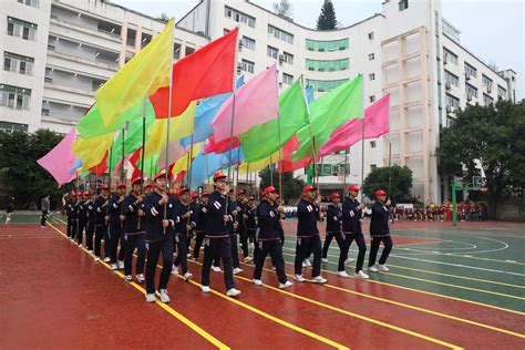 重庆6岁脑瘫女孩豆豆上学了_时图_图片频道_云南网