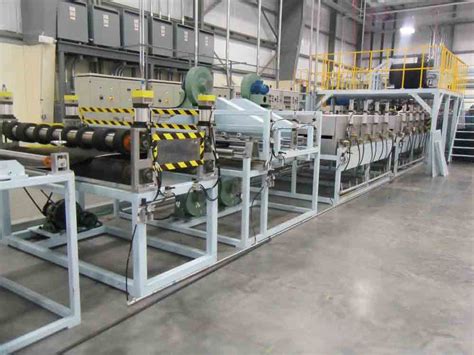 PP蜂窝板生产线-青岛中塑机械制造有限公司