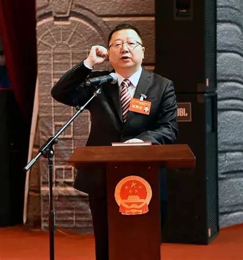 扬州副市长和小局长的桃色事件愈演愈烈，美女戴璐真的可惜了_腾讯视频