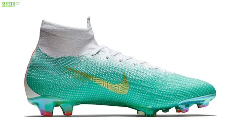 耐克推出Mercurial Superfly CR7第6章特别版专属足球鞋 - Nike_耐克足球 ...