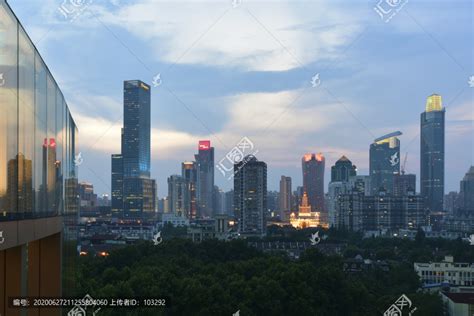上海浦西城市建筑夜景,都市风光,建筑摄影,摄影素材,汇图网www.huitu.com