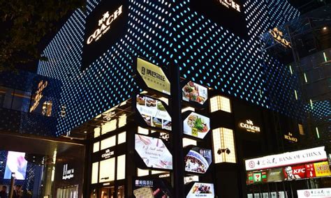 上海户外广告投放形式分享，百盛购物大屏广告投放价值解读 - 知乎