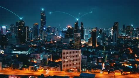 智能数字城市与连接网络互惠互利的城市景观.未来智能无线数字城市和社交媒体网络系统的概念视频特效素材-千库网