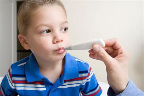 儿童吃什么退烧药比较安全_儿童吃什么退烧药比较安全图片 - 育儿指南