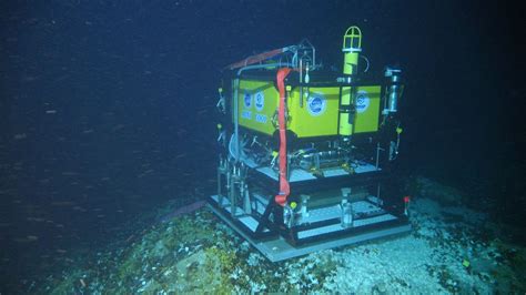 青岛的深海探测故事：从研发一根拉曼探针到搭建海底实验室_观海新闻