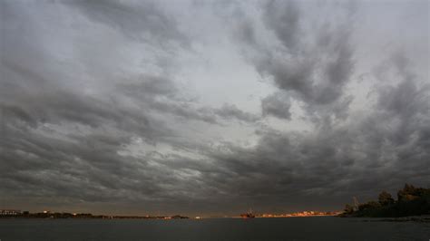 危险云景雨海洋高清图片下载-正版图片307541158-摄图网