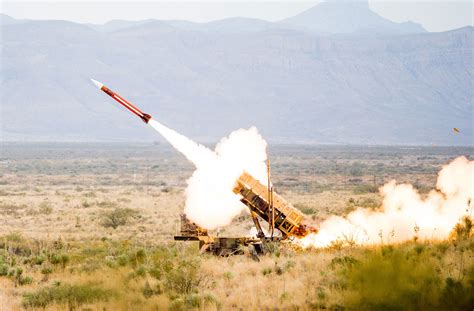 沙特在集完几型最强防空导弹后 这次又看中PAC3防空导弹系统|防空导弹|沙特|系统_新浪新闻