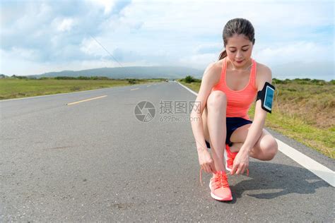 非主流头像系鞋带