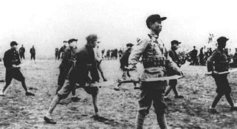 1942年，冀东八路军在喜峰口战斗中抗击日本侵略军-中国抗日战争-图片