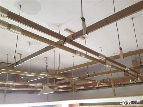 石膏板吊顶如何安装？照着这七大工序就能搞定-合抱木装修网
