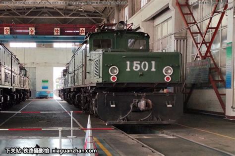 [下关站] EL2-2318 鹤岗矿铁-老曹的铁路摄影馆