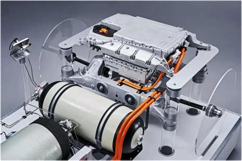 海马7X-H实车现身，氢燃料电池MPV - 科技创新 - 氢启未来