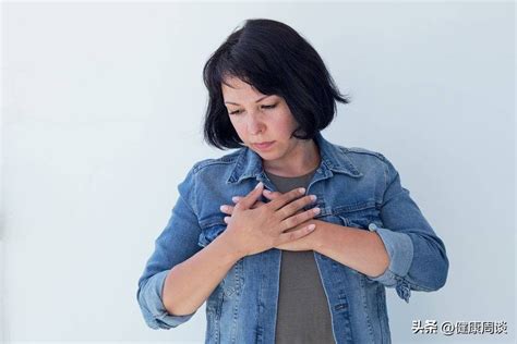 女性胸疼是怎么回事啊 - 科学养生前沿网